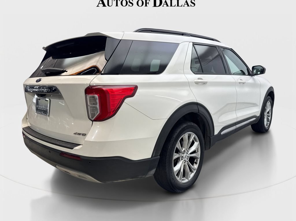 Used 2022 Ford Explorer XLT w/ Equipment Group 202A AWD/4WD image 6