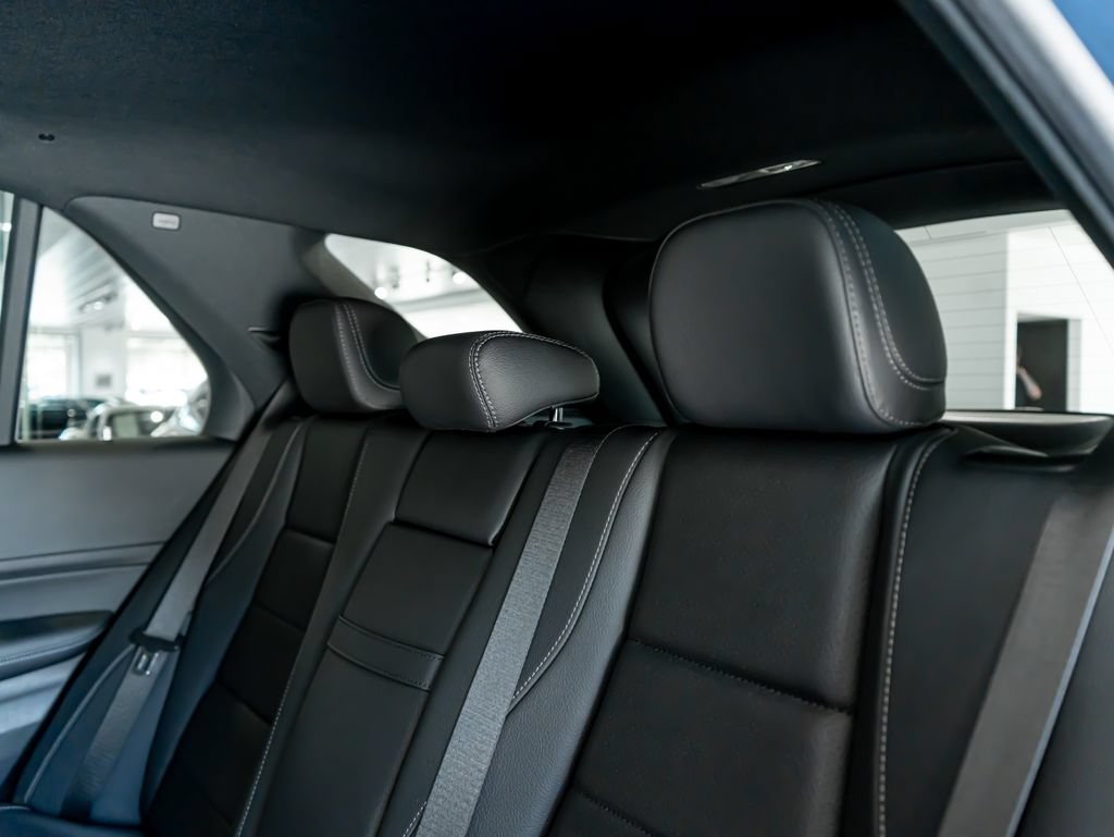 Used 2024 Mercedes-Benz GLE 450e 4MATIC image 24