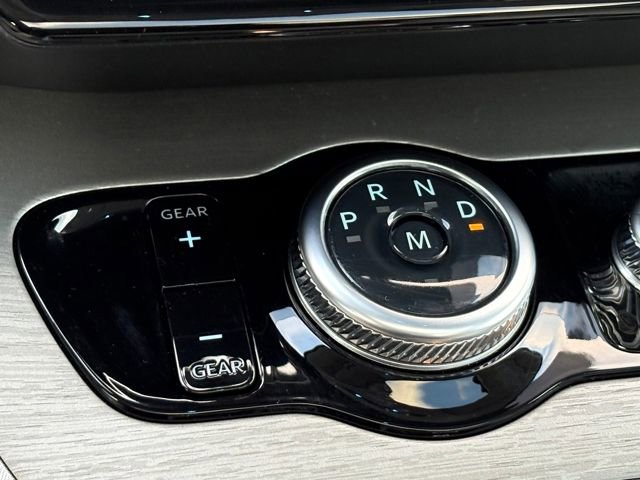 Used 2025 Ford Expedition Platinum w/ Driver's Package image 23