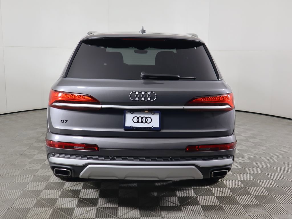 Certified 2025 Audi Q7 2.0T Premium image 6