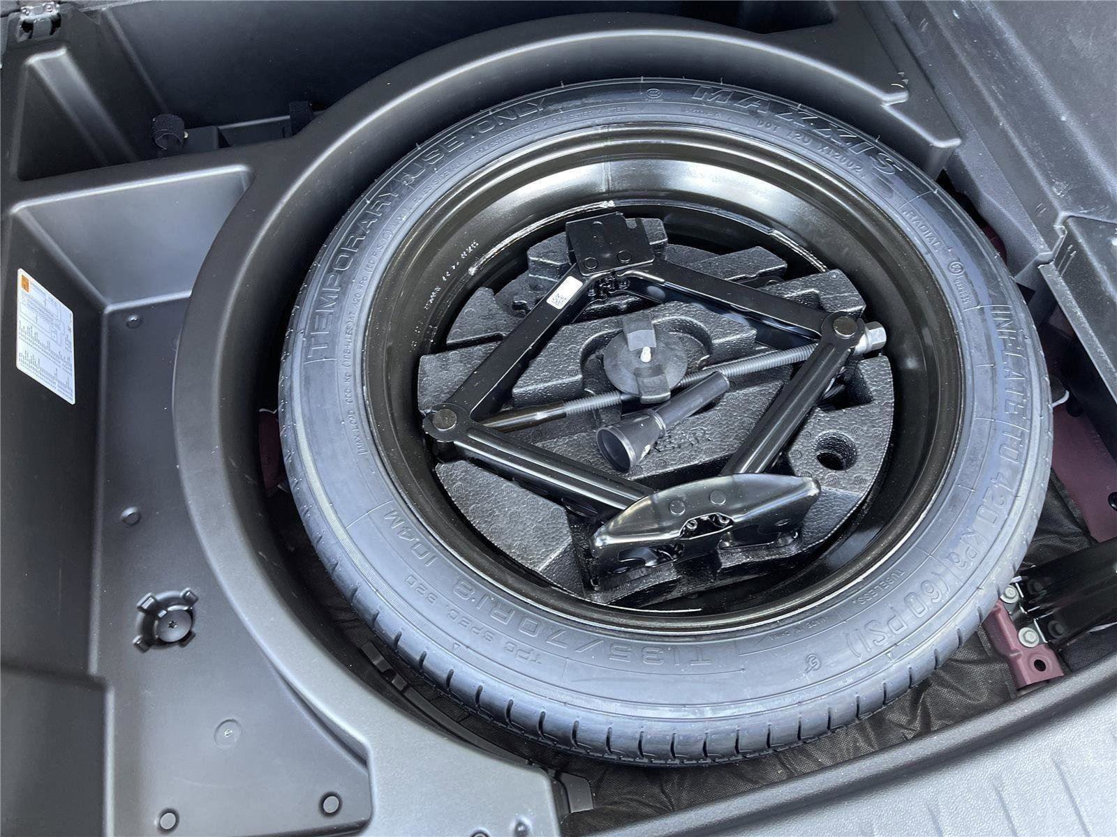 Used 2023 Chevrolet Blazer RS w/ Driver Confidence II Package AWD/4WD image 46