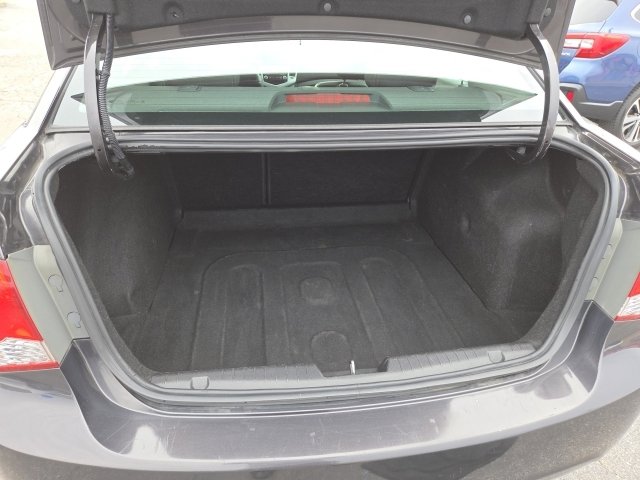 Used 2014 Chevrolet Cruze LT image 11