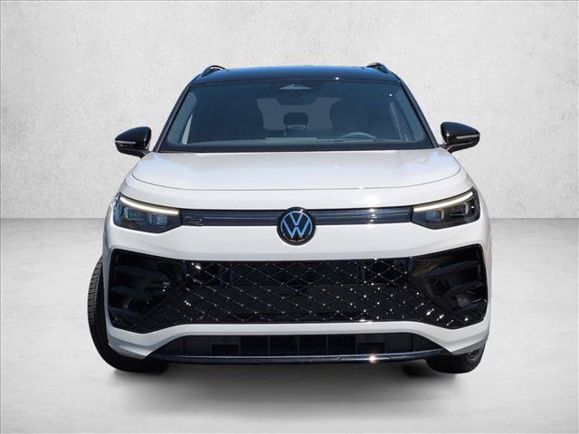 New 2026 Volkswagen Tiguan SE R-Line FWD image 6