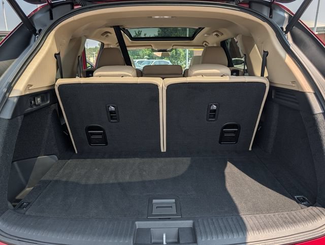 Certified 2022 Acura MDX w/ Technology Package FWD image 8