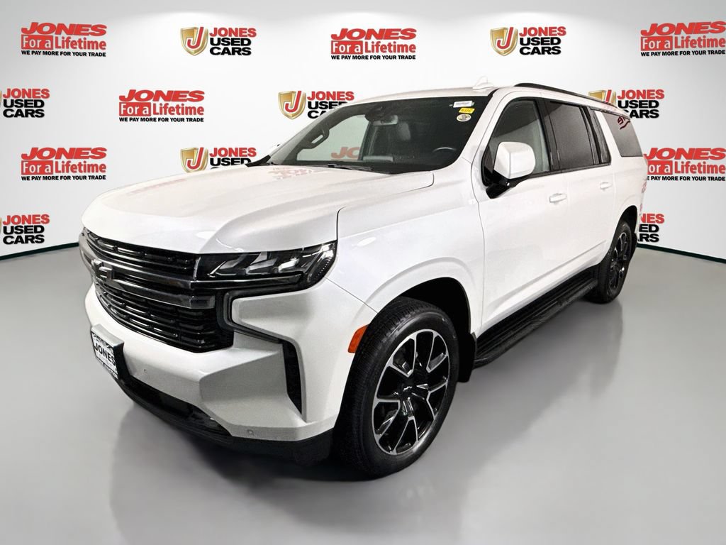 Used 2022 Chevrolet Suburban RST w/ Luxury Package AWD/4WD image 14