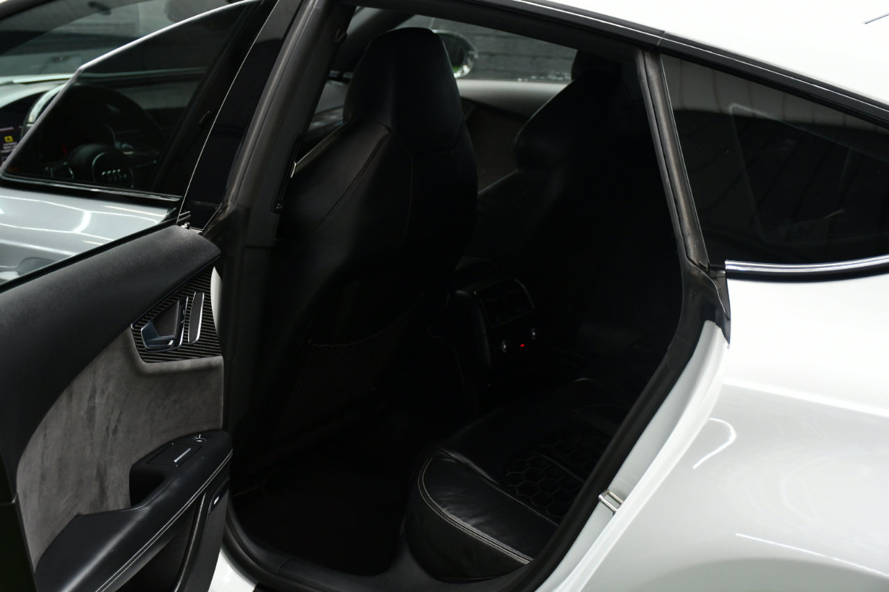 Used 2017 Audi RS 7 Performance image 38