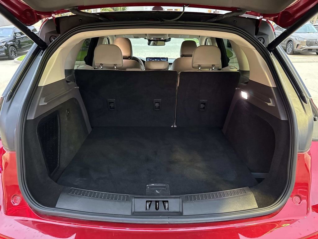 Used 2023 Lincoln Corsair FWD image 9