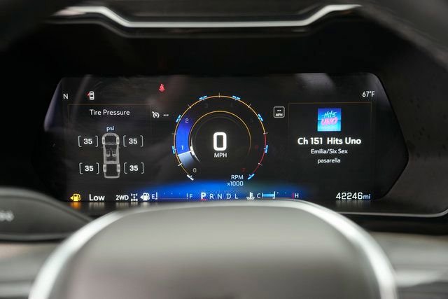 Used 2023 Chevrolet Colorado ZR2 w/ ZR2 Convenience Package III image 24