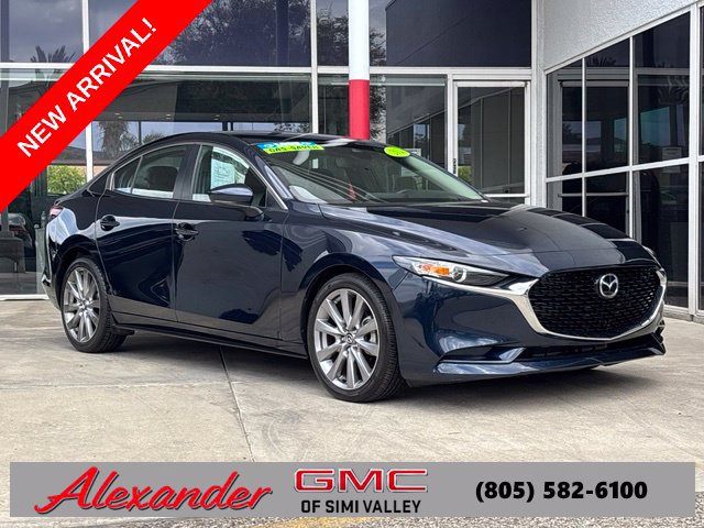Used 2021 MAZDA MAZDA3 s FWD image 1