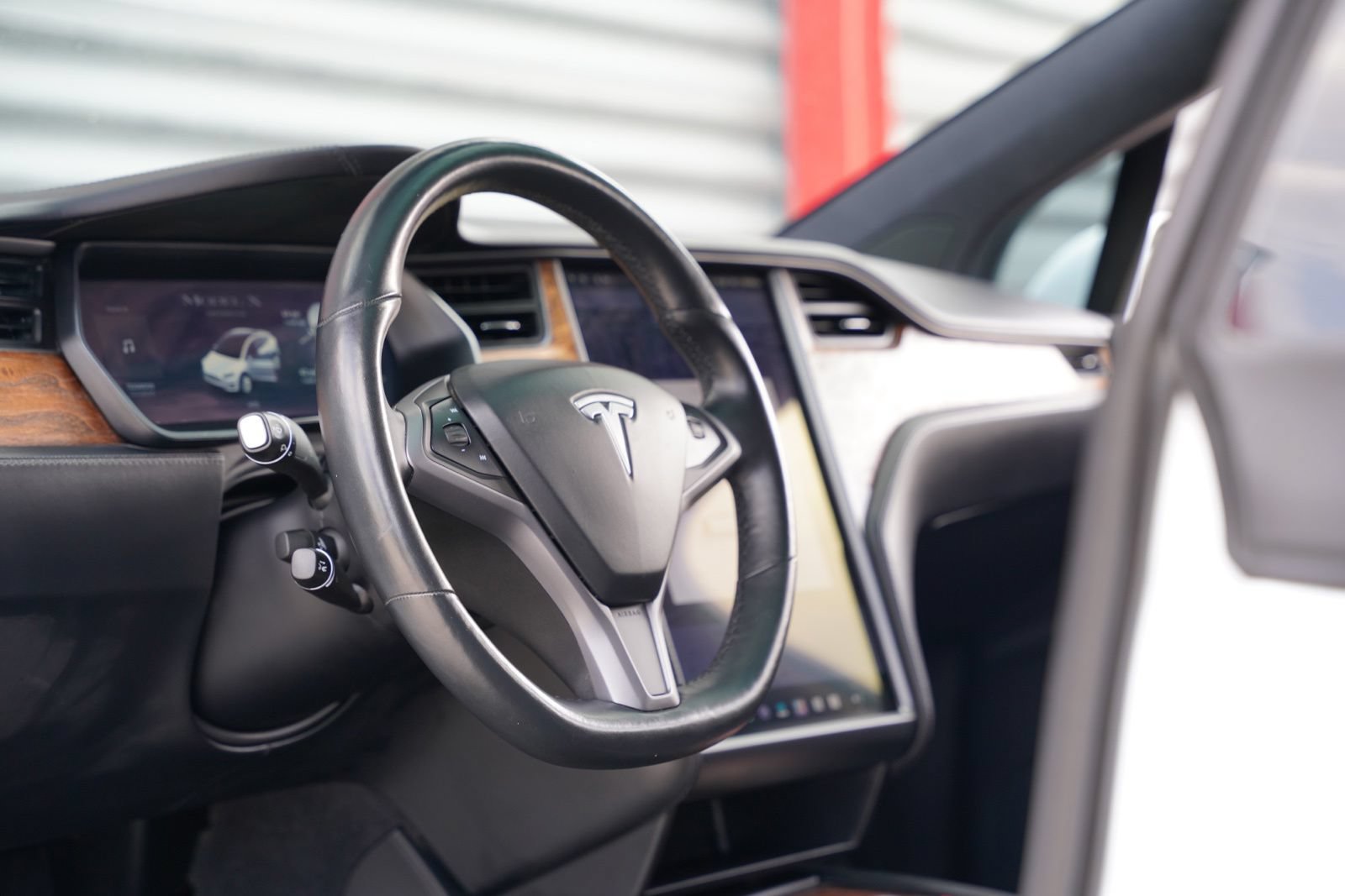 Used 2020 Tesla Model X Long Range AWD/4WD image 15