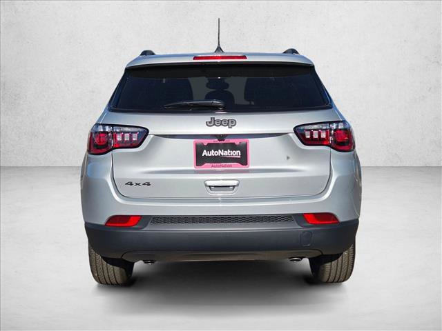 New 2026 Jeep Compass Latitude image 8