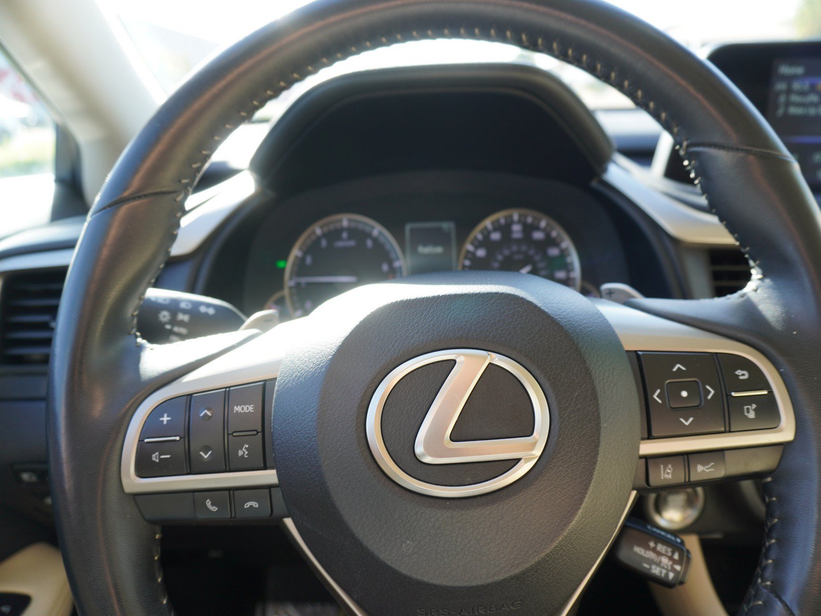 Used 2022 Lexus RX 350 FWD w/ Premium Package image 32