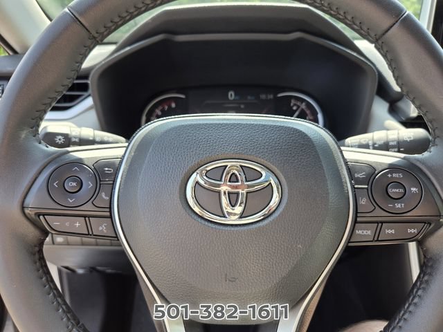 Used 2025 Toyota RAV4 XLE Premium FWD image 25