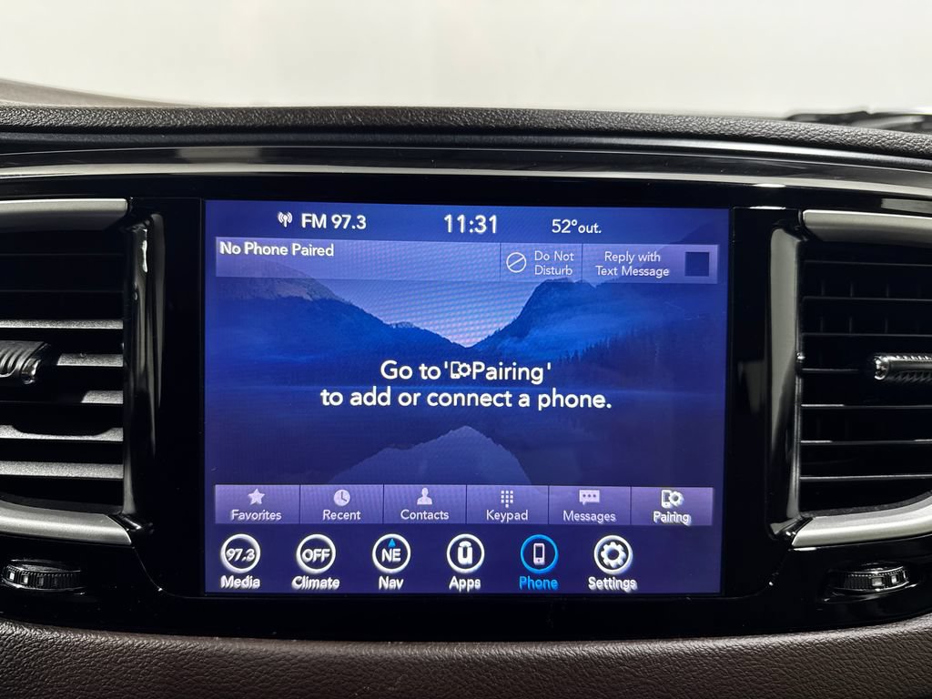 Used 2020 Chrysler Pacifica Touring w/ Advanced Safetytec Group FWD image 45