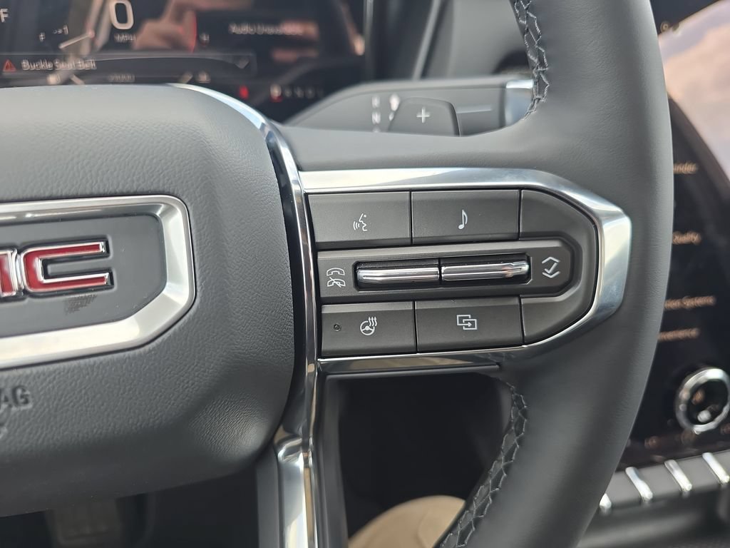 New 2027 GMC Terrain Elevation w/ Elevation Premium Package FWD image 18
