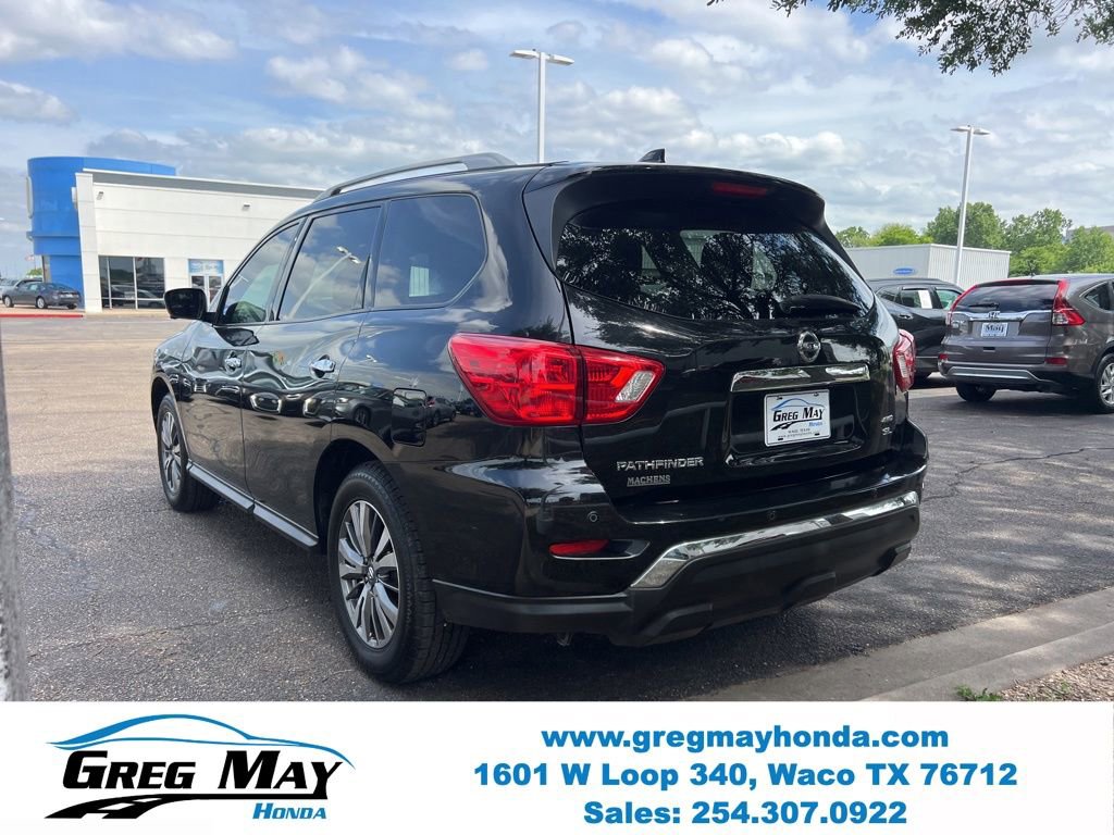 Used 2019 Nissan Pathfinder SL AWD/4WD image 5
