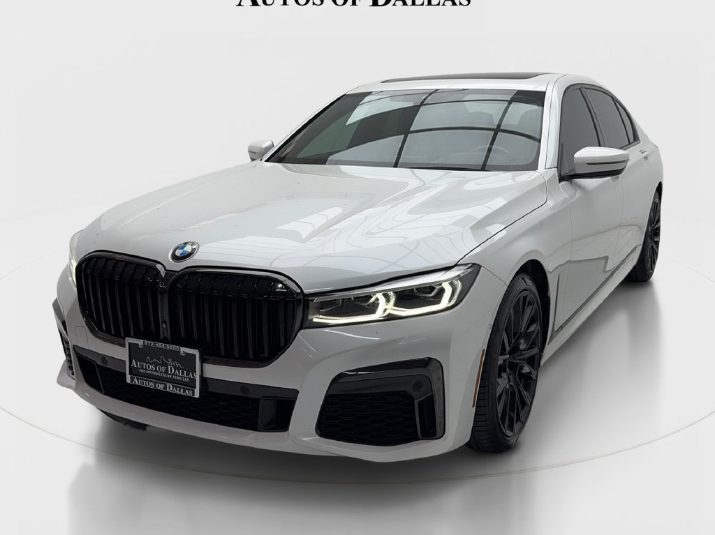 Used 2022 BMW 740i w/ Luxury Rear Seating Package RWD image 5