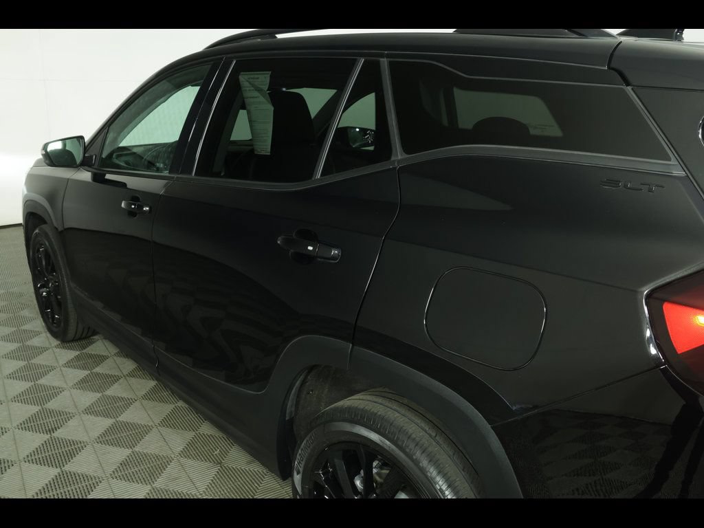Used 2023 GMC Terrain SLT w/ Elevation Edition AWD/4WD image 18