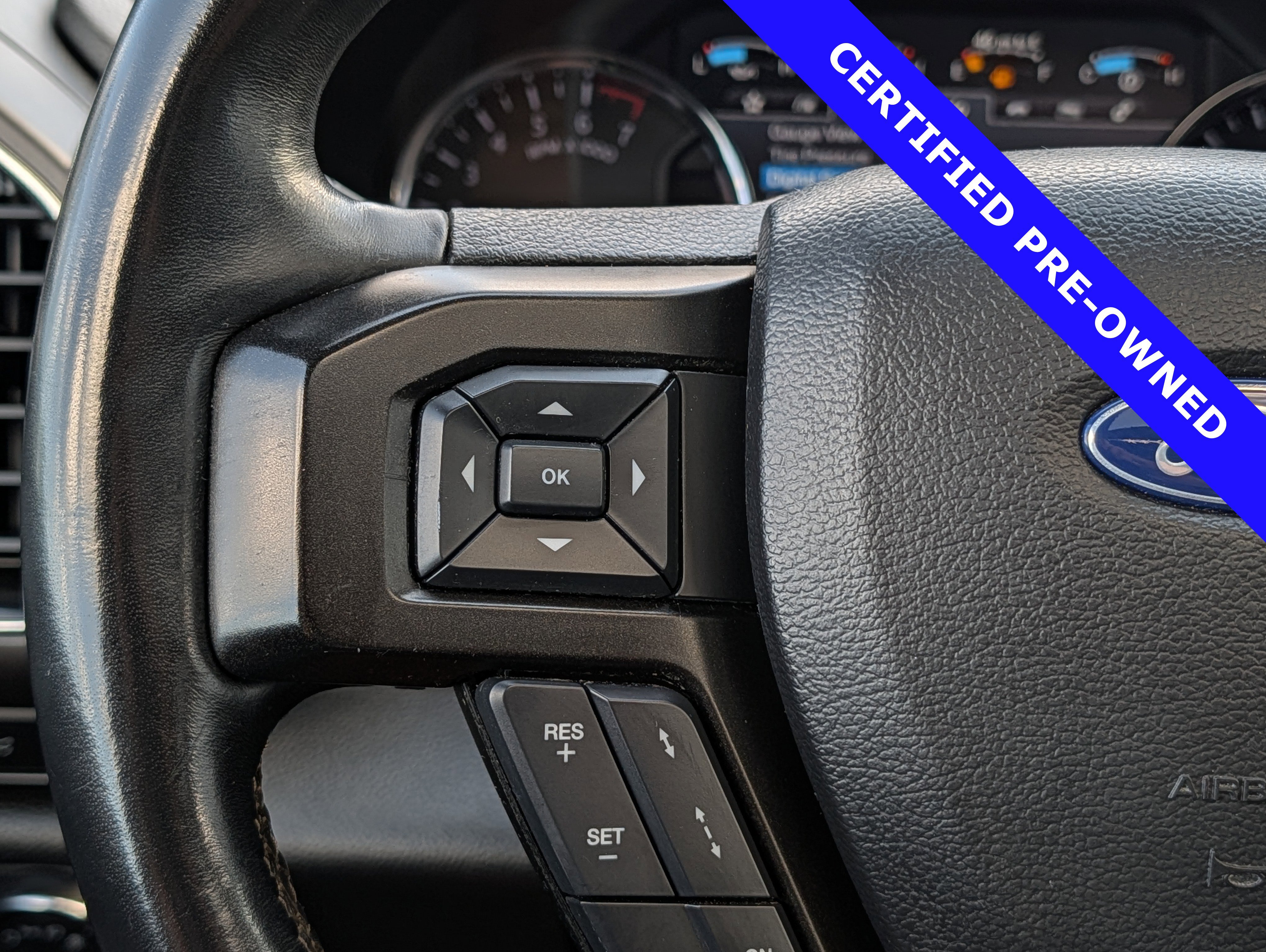 Certified 2019 Ford Expedition Limited w/ Equipment Group 302A AWD/4WD image 27
