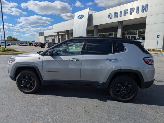 Used 2023 Jeep Compass Trailhawk image 7