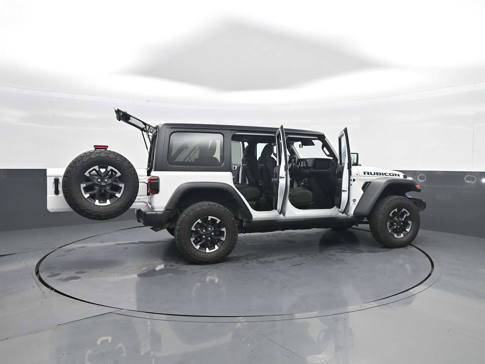 Used 2024 Jeep Wrangler Unlimited Rubicon 4xe AWD/4WD image 56