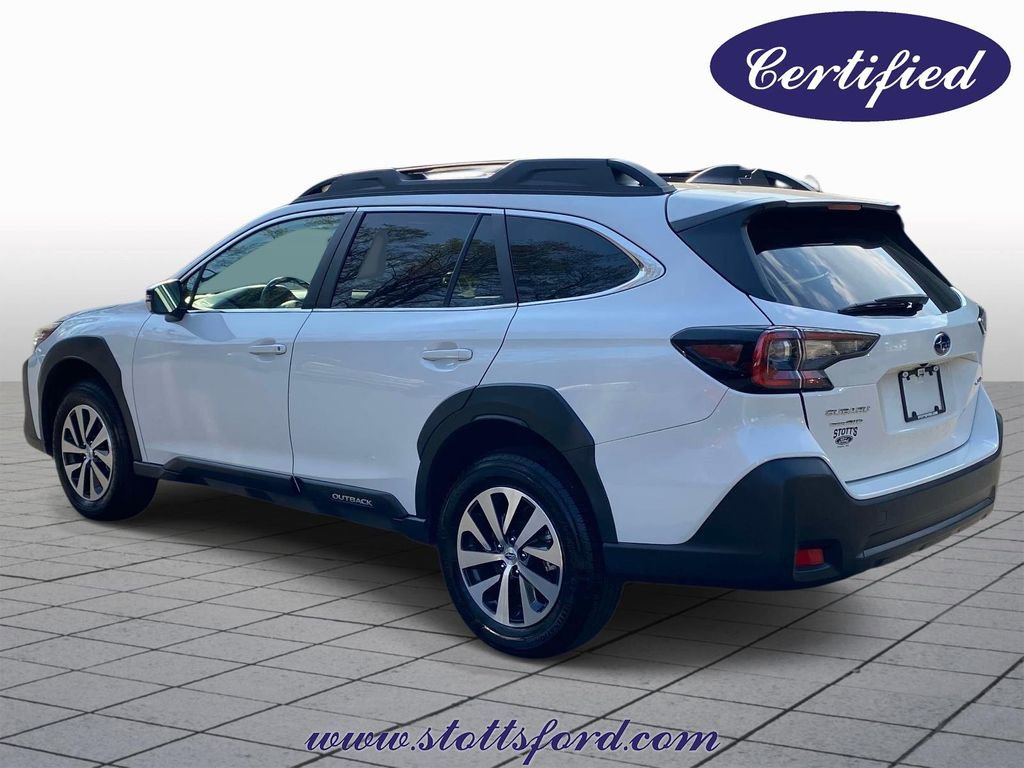 Used 2024 Subaru Outback Premium image 4