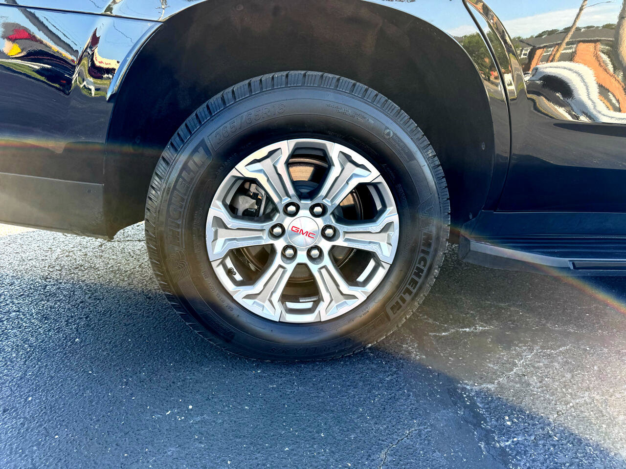 Used 2022 GMC Yukon SLE image 10