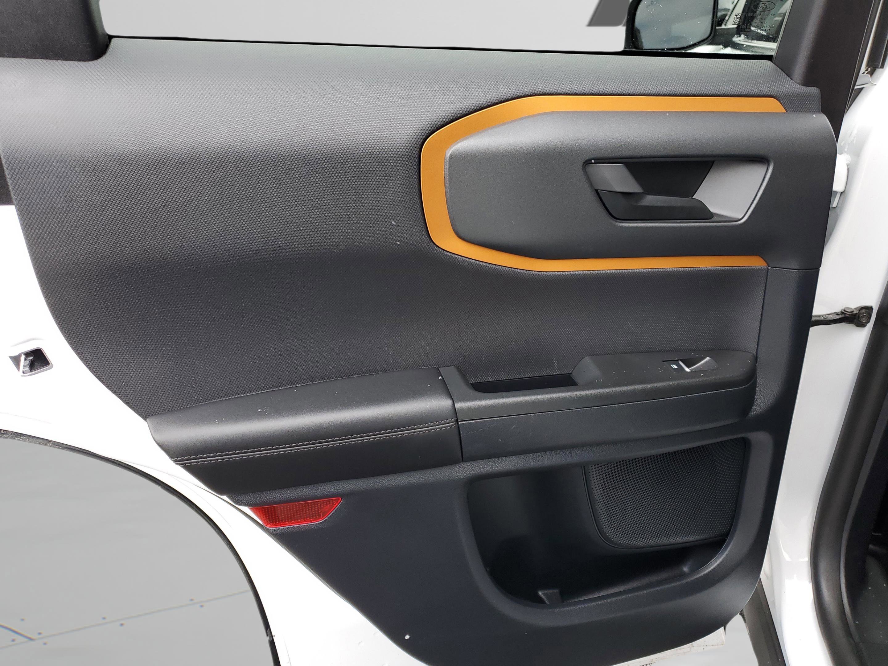 Used 2023 Ford Bronco Sport Badlands image 16