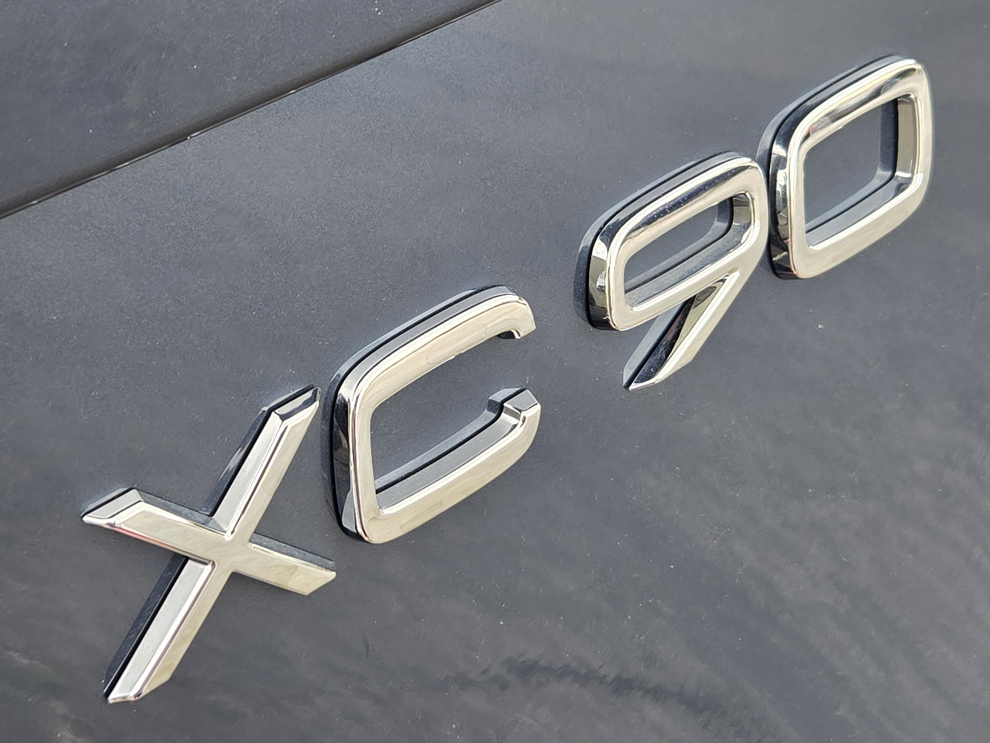 Used 2026 Volvo XC90 B6 Plus w/ Protection Package Premier image 41