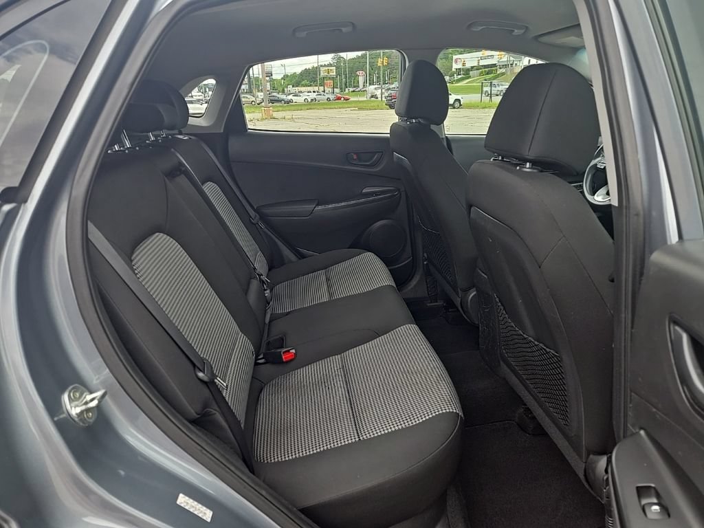 Used 2020 Hyundai Kona SE FWD image 18