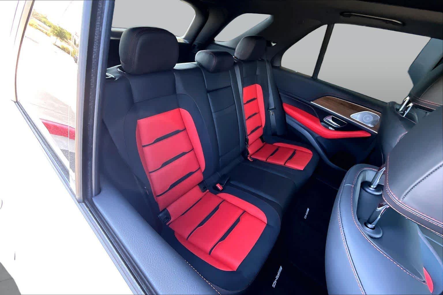 Certified 2025 Mercedes-Benz GLE 53 AMG 4MATIC image 19
