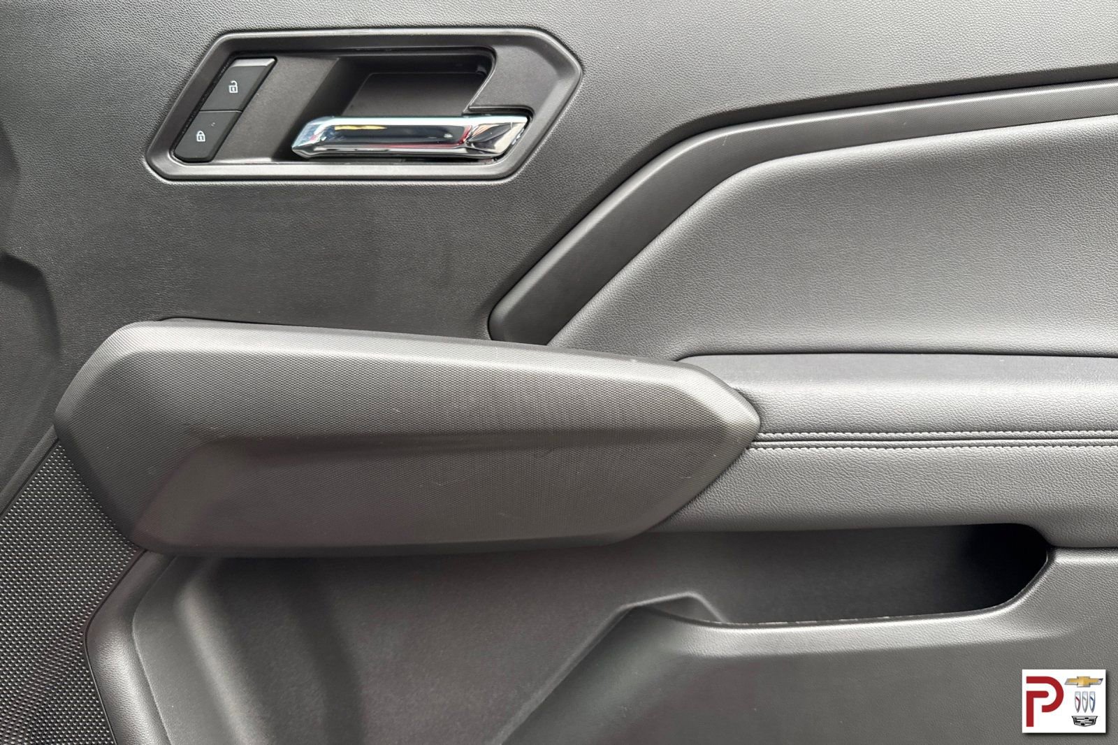 Used 2024 Chevrolet Colorado LT w/ LT Convenience Package III image 21