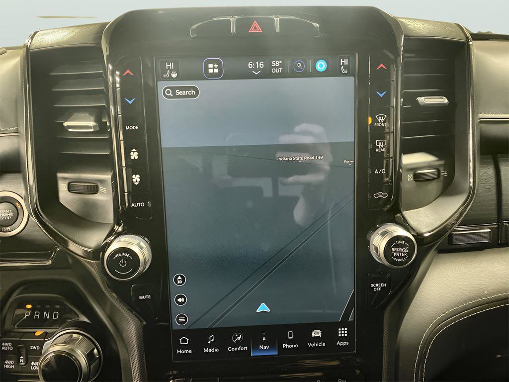 Used 2022 RAM 1500 Limited w/ Bed Utility Group image 12