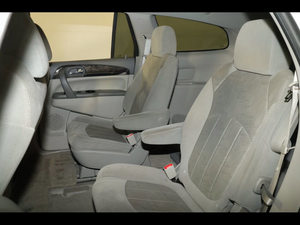 Used 2017 Buick Enclave Convenience FWD image 14