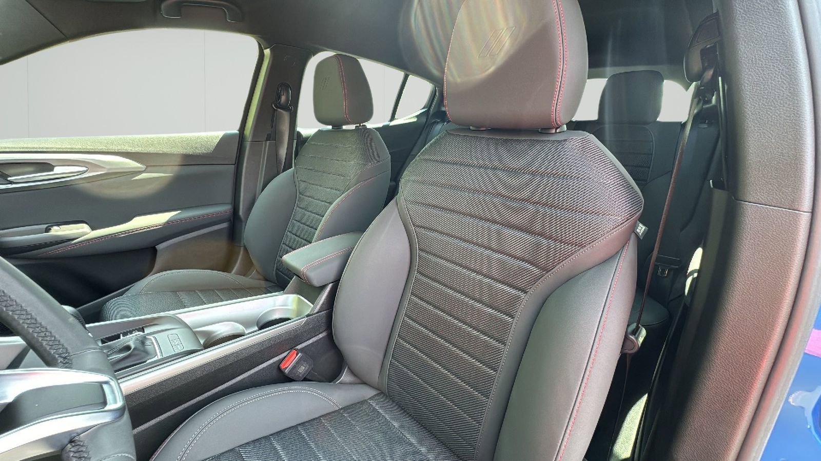 Used 2023 Dodge Hornet GT w/ GT Blacktop Package image 13