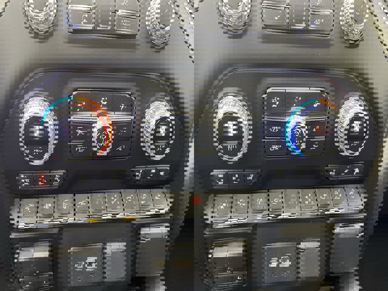 Certified 2020 GMC Sierra 1500 Denali w/ Denali Ultimate Package image 25