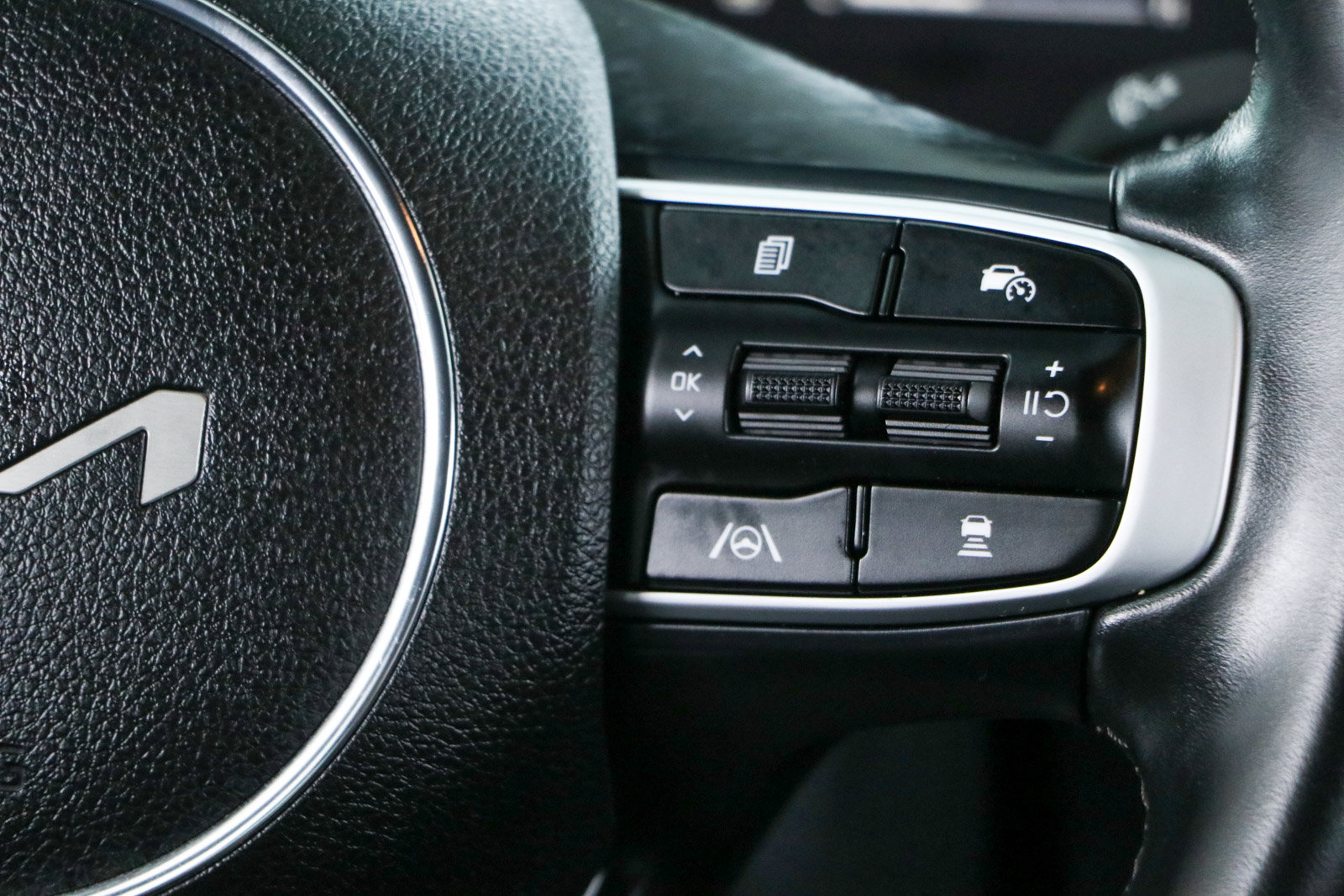Used 2025 Kia K5 GT-Line FWD image 14