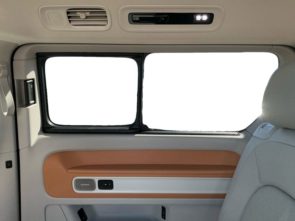 New 2025 Volkswagen ID. Buzz Pro S Plus image 18