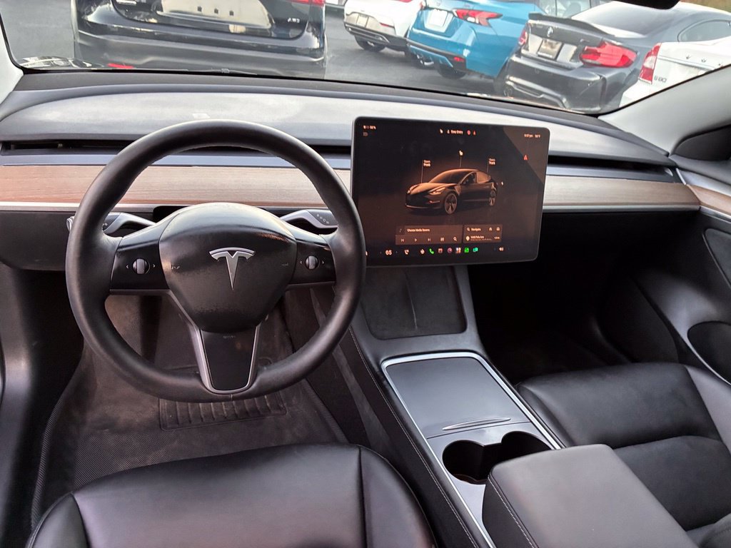 Used 2023 Tesla Model 3 Standard Range RWD image 29