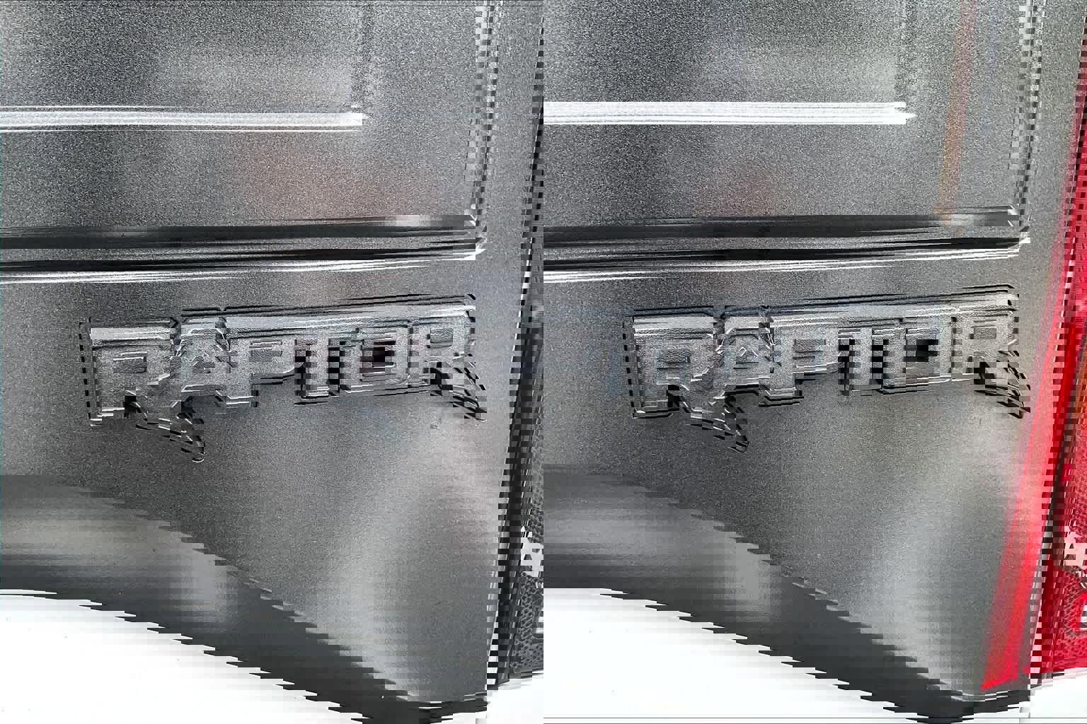 Used 2017 Ford F150 Raptor w/ Equipment Group 802A Luxury image 10