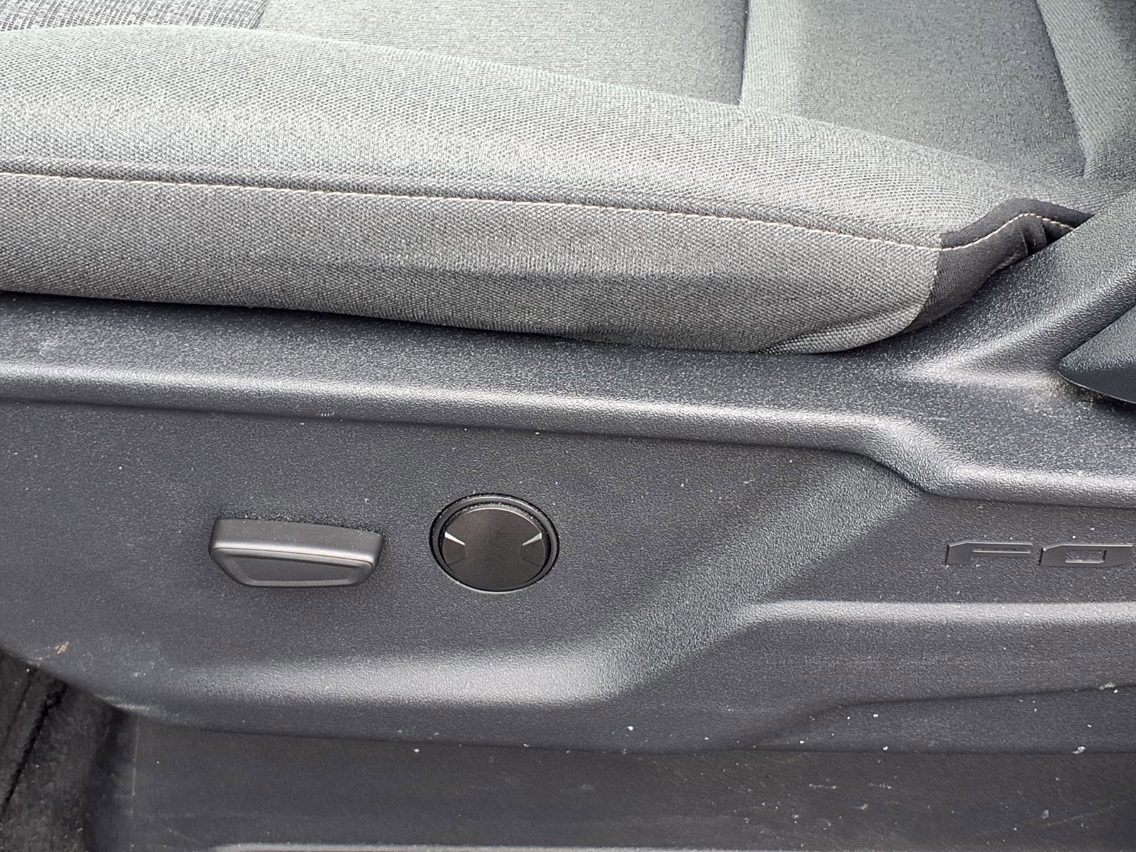 Used 2024 Ford F150 XLT w/ Mobile Office Package image 4