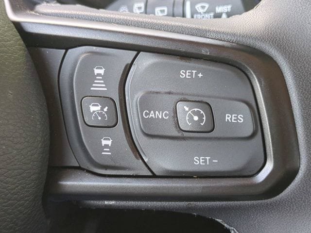 Used 2025 Jeep Wrangler Unlimited Sport AWD/4WD image 24