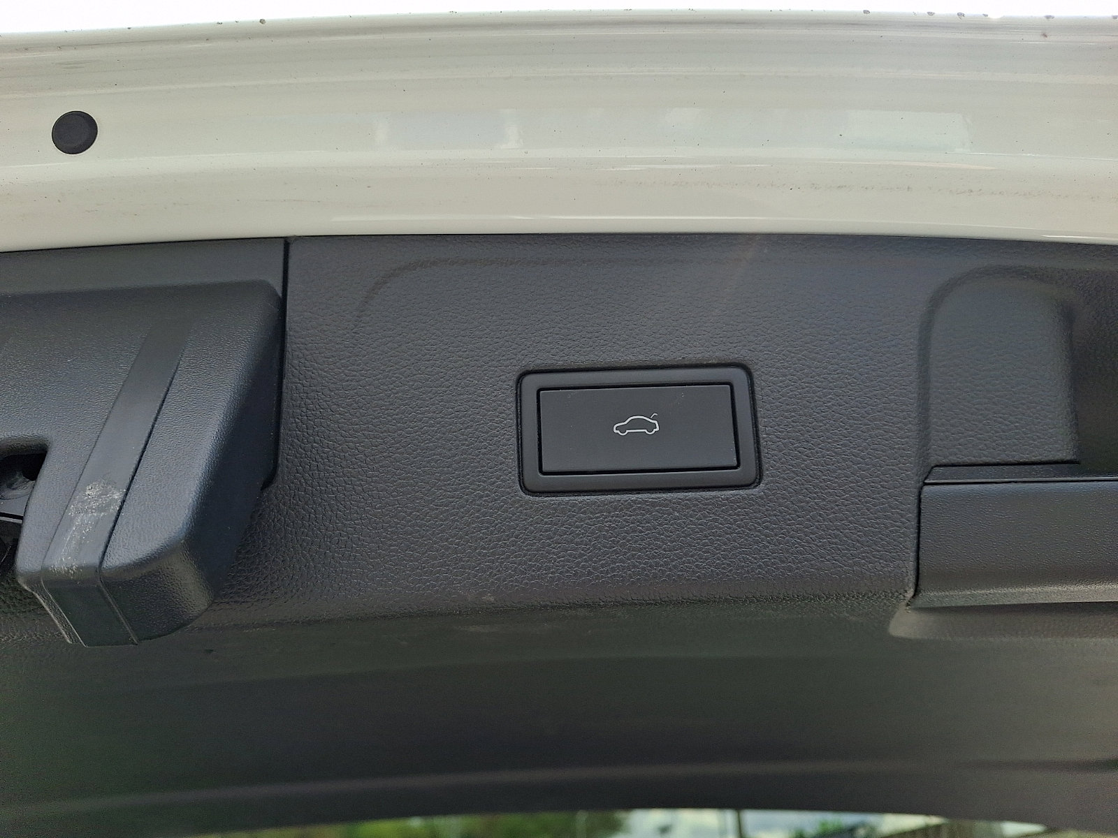 Used 2023 Volkswagen Atlas SE w/ Panoramic Sunroof Package image 31