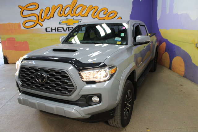 Used 2021 Toyota Tacoma TRD Sport AWD/4WD image 4
