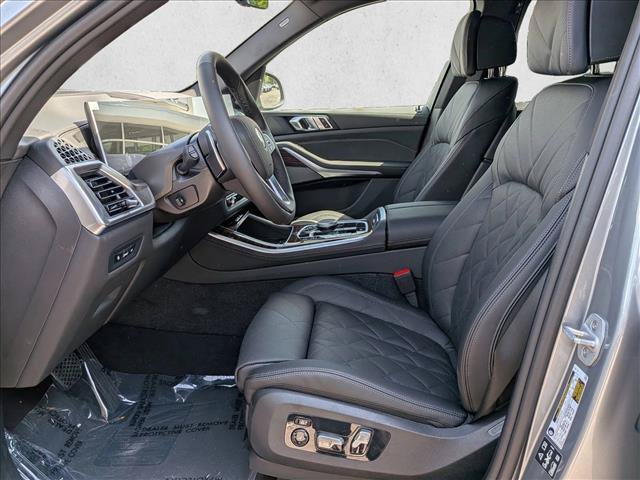 New 2026 BMW X5 xDrive40i w/ Climate Comfort Package AWD/4WD image 4
