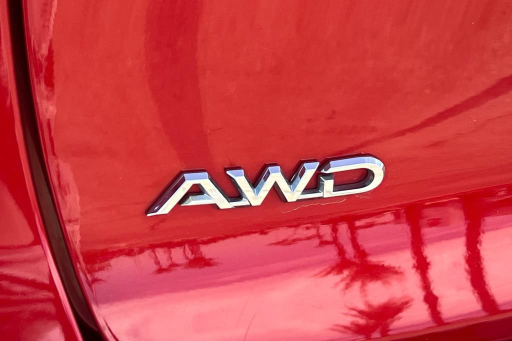 Certified 2023 Toyota Crown AWD/4WD image 28