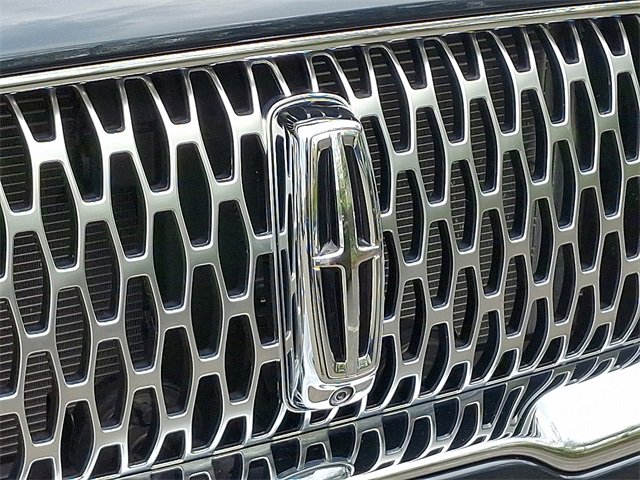 Certified 2023 Lincoln Nautilus Black Label AWD/4WD image 29