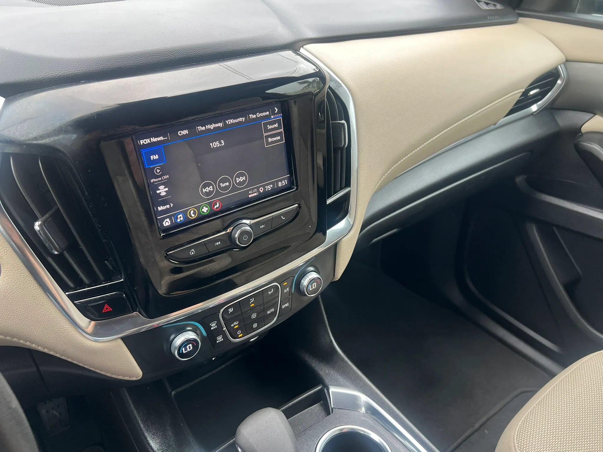 Used 2023 Chevrolet Traverse LS w/ LPO, Cargo Package AWD/4WD image 18