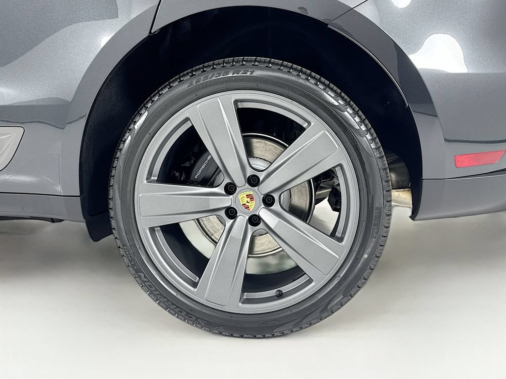 New 2026 Porsche Macan AWD/4WD image 33