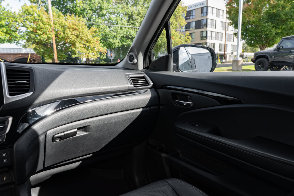 Used 2016 Honda Pilot Elite image 10